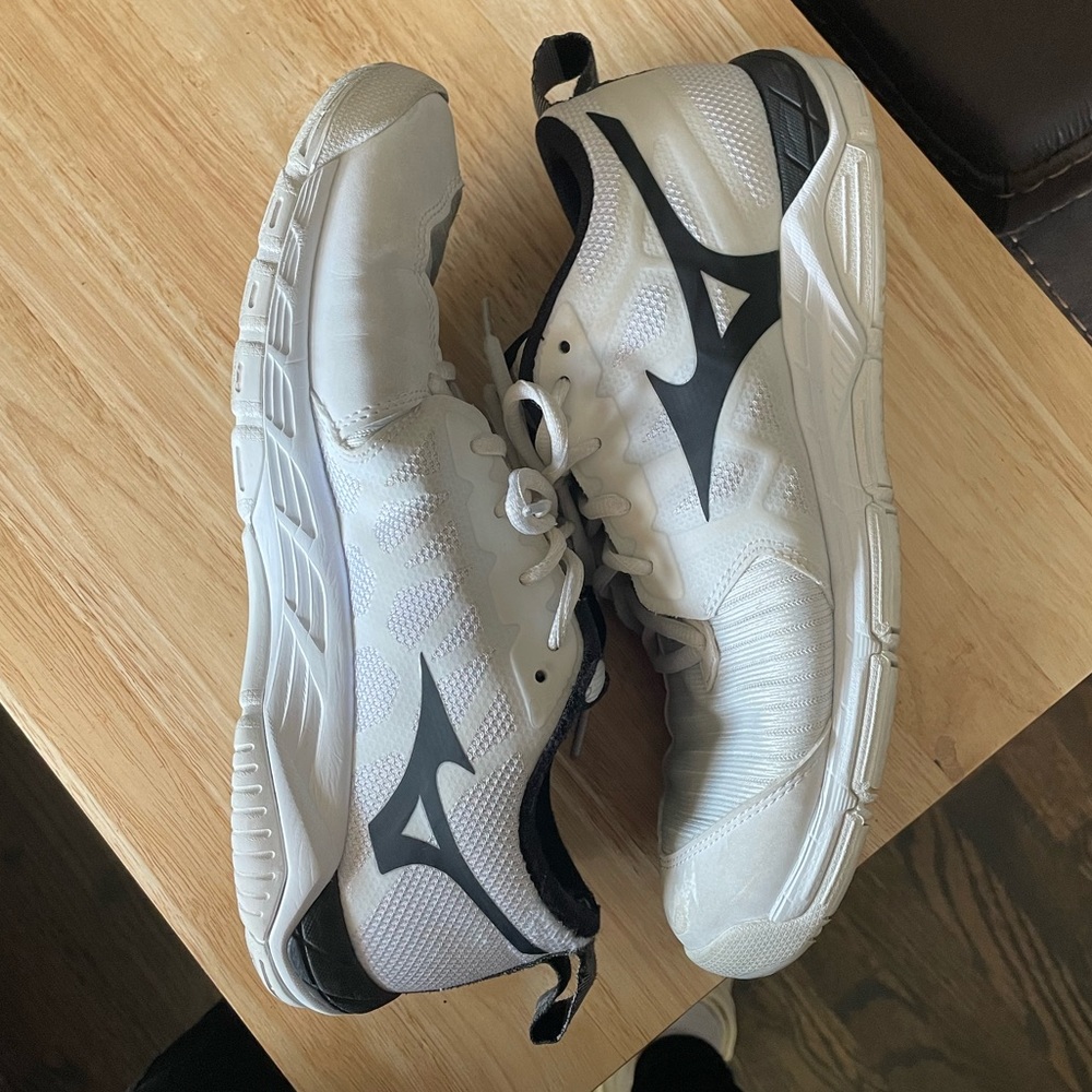 Mizuno Volleyball Shoes